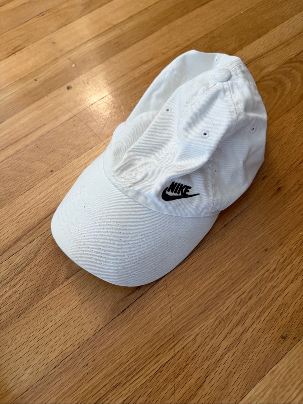 Nike White Classic Swoosh Baseball Cap - women’s  Accessory